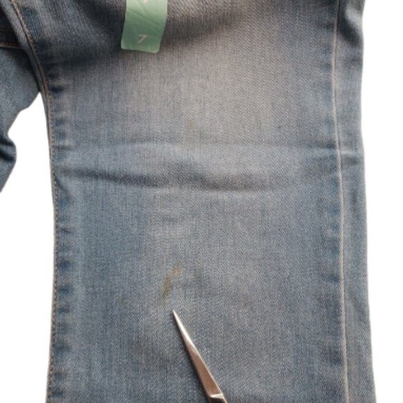 ARIZONA Jean Co Super Flex Jegging Size 7 /Waist 28 High Rise Slimmest Fit  $49 - Picture 8 of 10